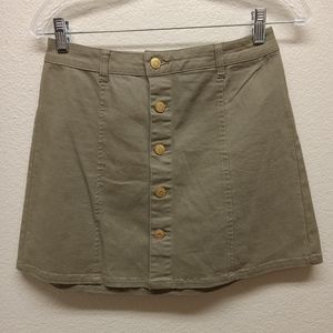 Celebrity pink skirt